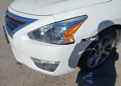 2015 Nissan Altima 2.5/2.5 S/2.5 Sl/2.5 Sv z USA, uszkodzony, nr VIN 1N4AL3APXFN361522